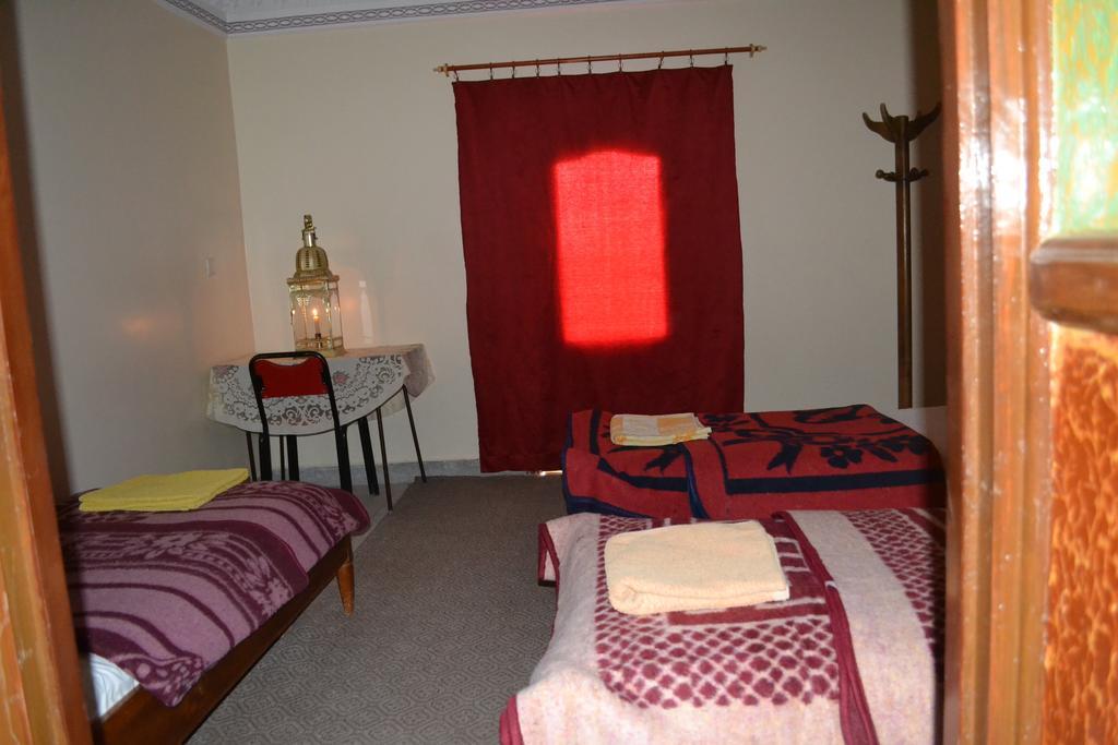 Hotel Almanader Boumalne 外观 照片